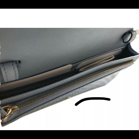 GUCCI WOMEN' MICROGUCCISSIMA CROSSBODY WALLET - Picture 5 of 7